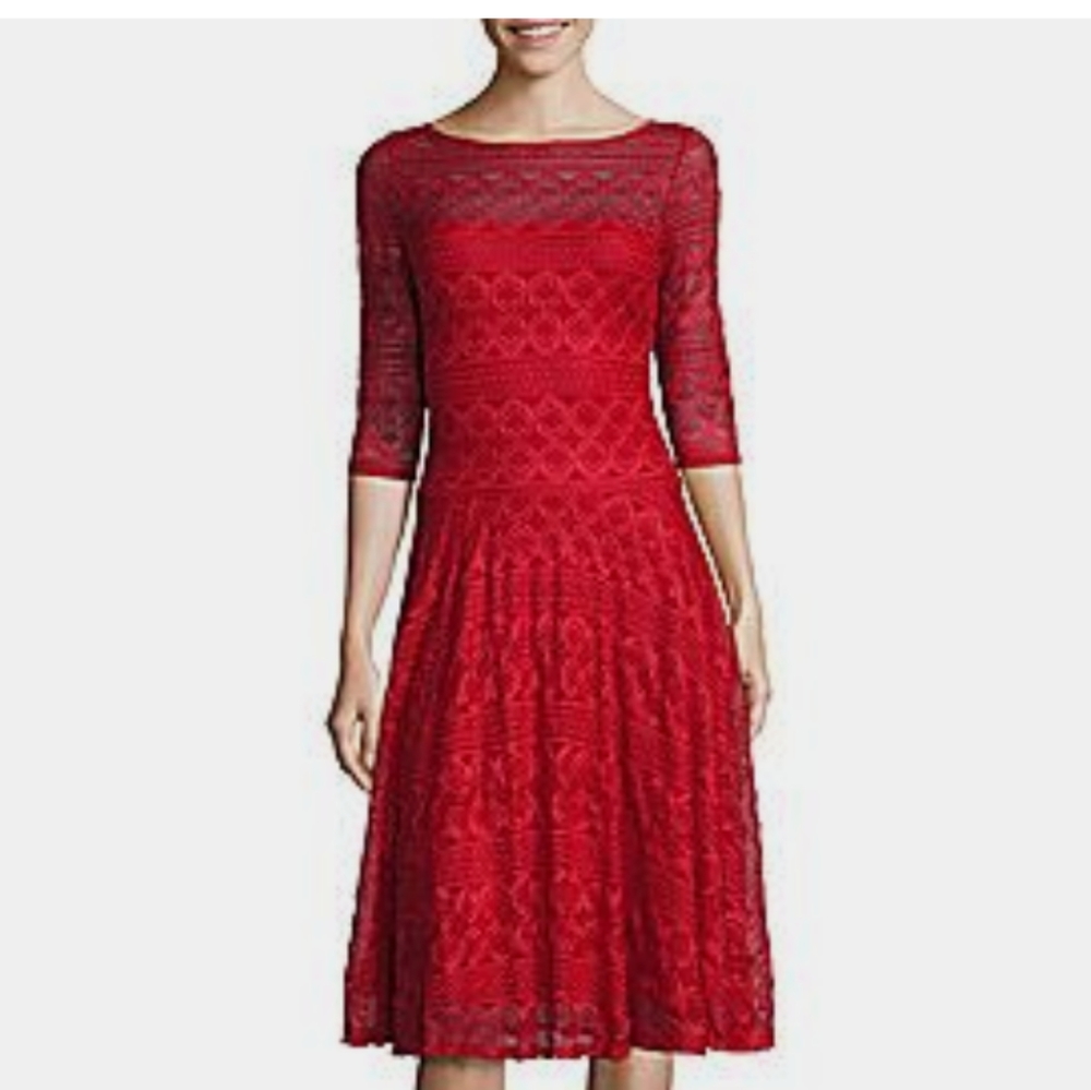 Red Sangria Signature lace dress